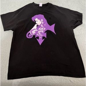 Prince t-shirt size XL